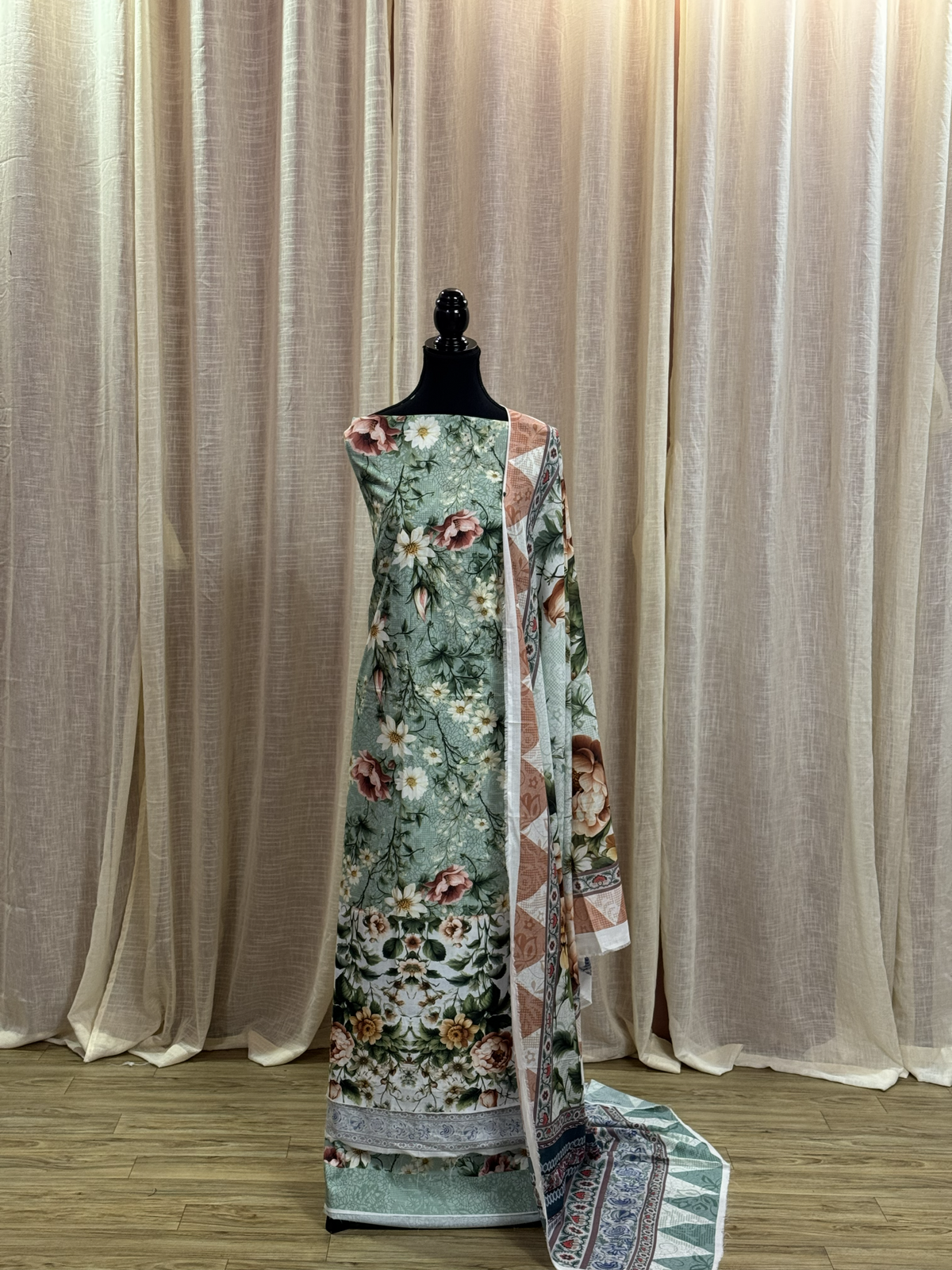 Original Elaf Forest Green Floral Print Unstitched Lawn Suit