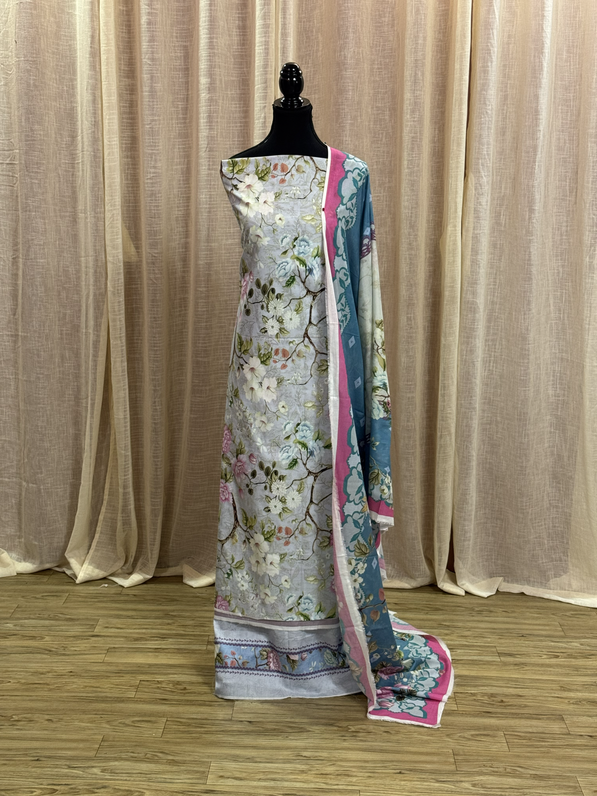 Original Elaf Lavender Blue Floral Print Unstitched Lawn Suit