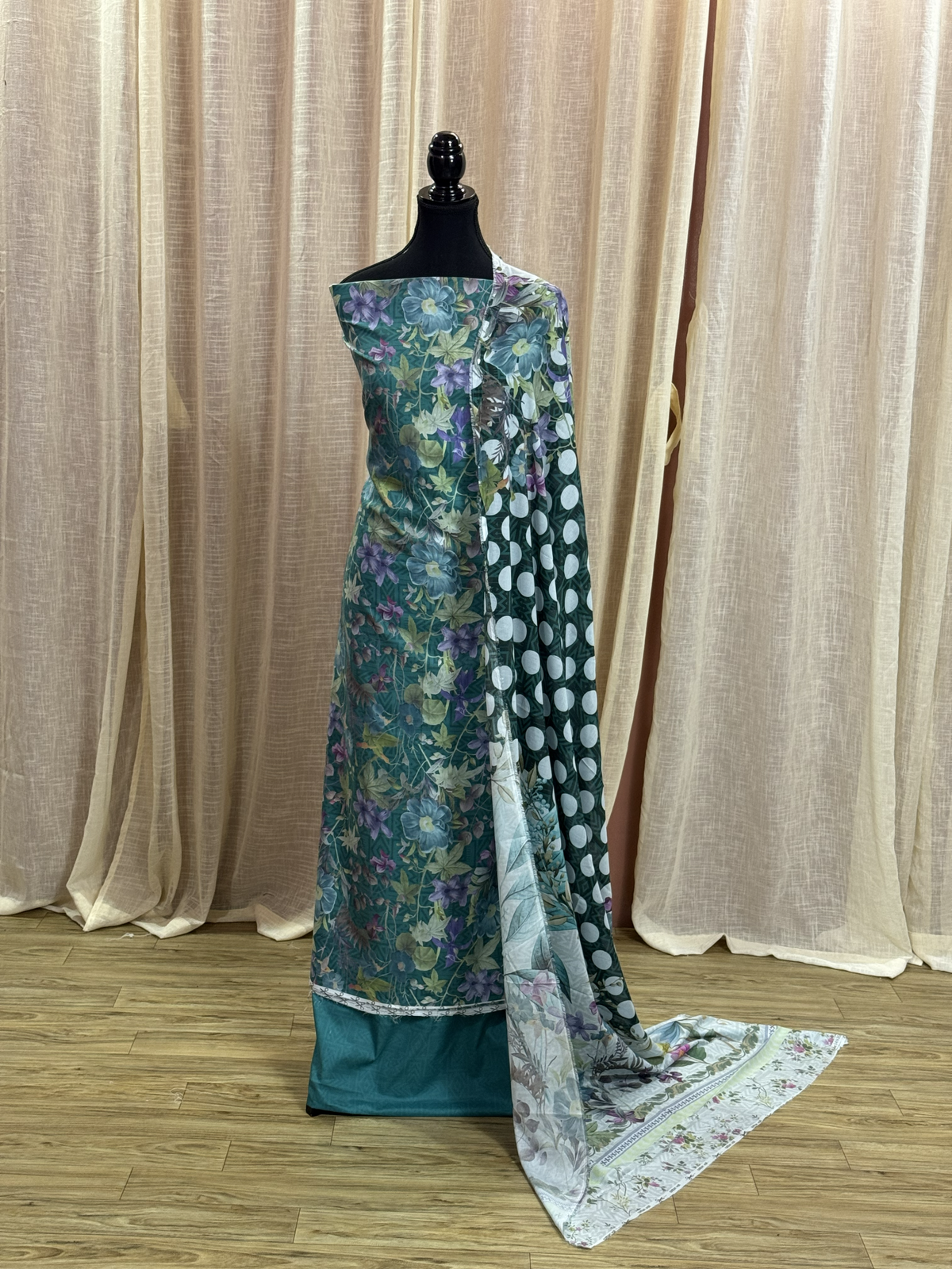 Original Elaf Emerald Green Floral Print Unstitched Lawn Suit
