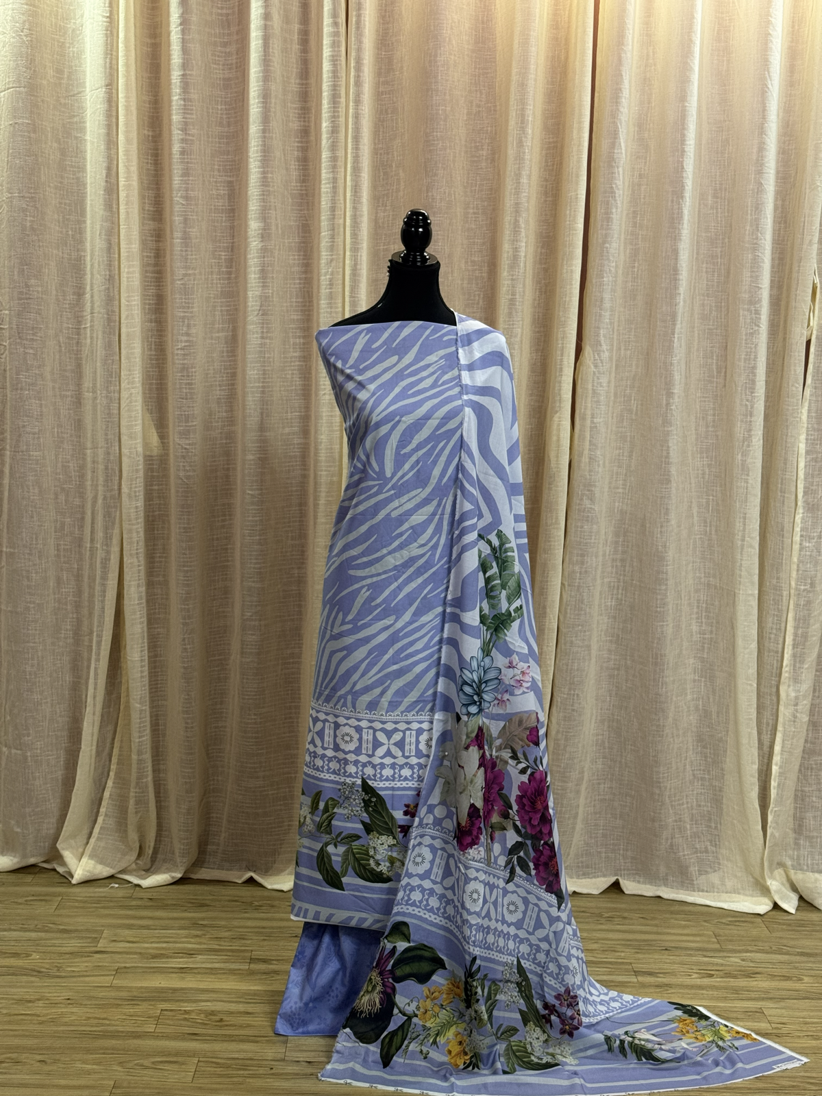Original Elaf Lavender Zebra Pattern Floral Print Unstitched Lawn Suit