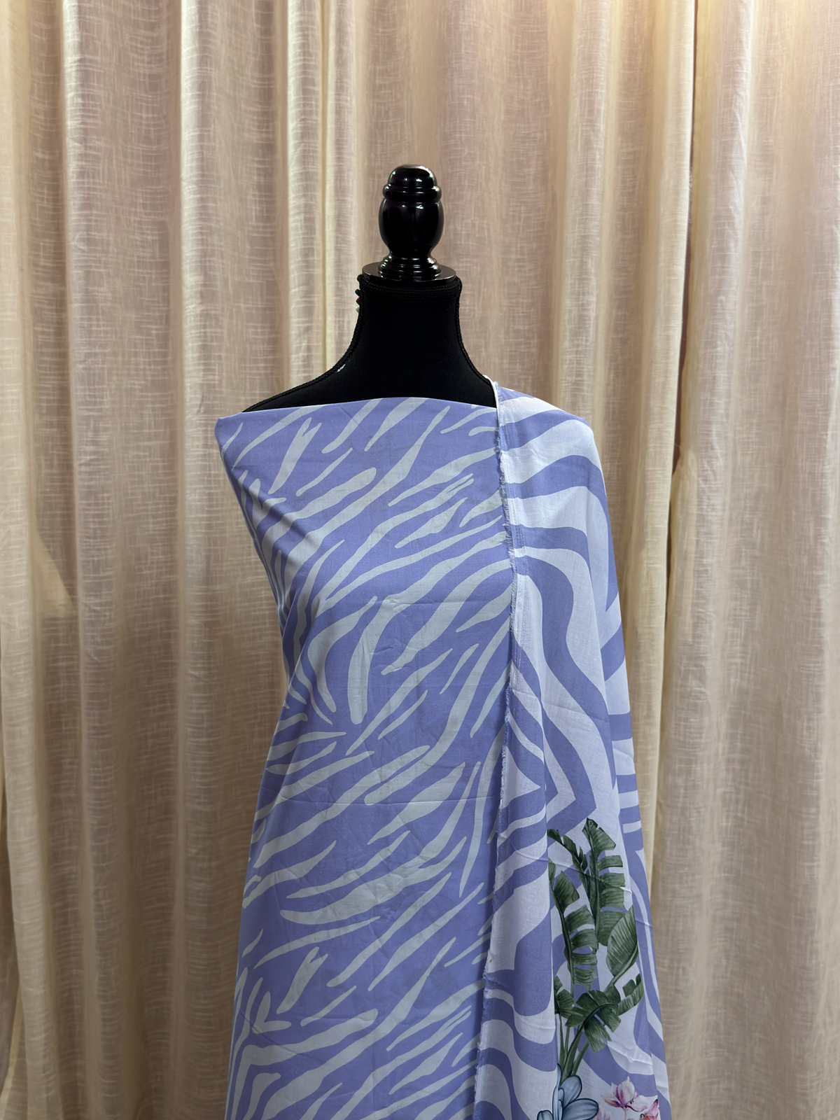 Original Elaf Lavender Zebra Pattern Floral Print Unstitched Lawn Suit